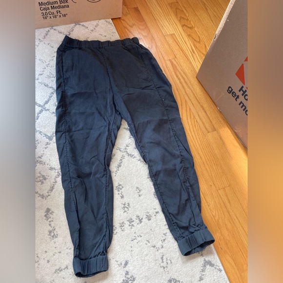 Cos Navy Cotton Lightweight Joggers 6 - Picture 1 of 8